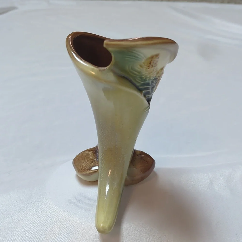 Vintage Hull Wheat Pattern Fall Autumn Cornucopia Style Vase Large Chip READ